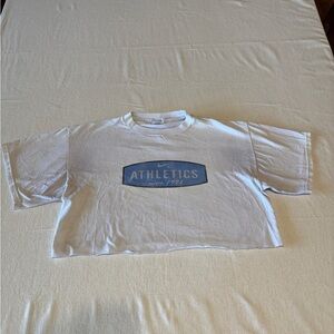 Nike White and Blue Cropped Tee Womens Size Large e